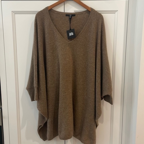 ⭐️Jarbo V Neck 100% Cashmere Poncho—Colir:Walnut—Gorgeous!! New With Tags-S/M - Picture 1 of 11